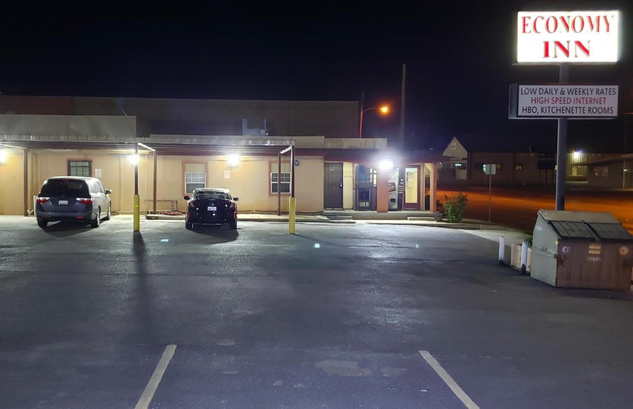 Economy Inn Odessa Exterior photo